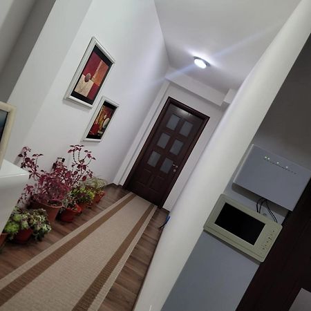 Guesthouse Kocibelli Korce Extérieur photo